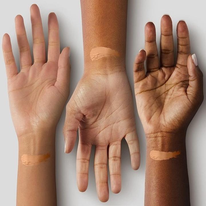 Produktbild NARS Cosmetics Soft Matte Complete (Custard)