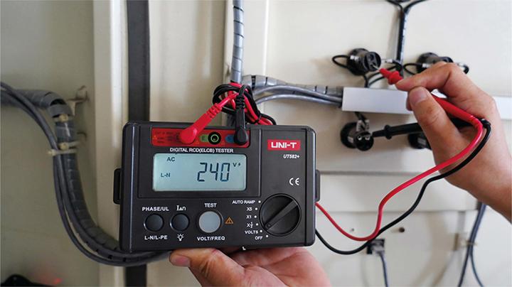 Produktbild Uni-T RCD-Prüfgerät UT582+