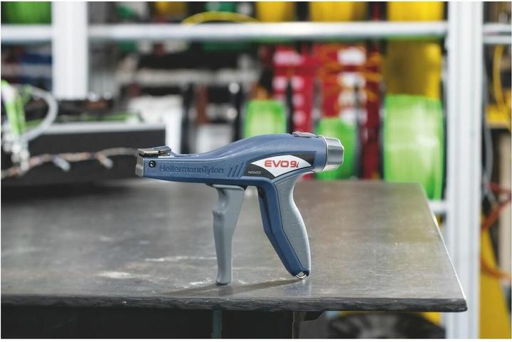 Actual product image HellermannTyton Cable tie tying tool (191 mm)