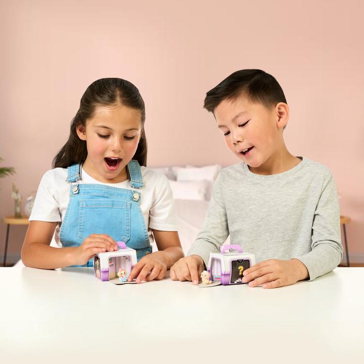 Produktbild Magni Little Live Pets Mama Surprise Families Puppy Adoption Pack