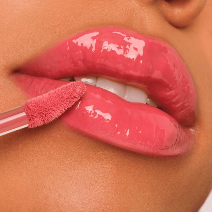 Actual product image Catrice Filler Supreme Lip Gloss (#DA6765, Miss Behave)