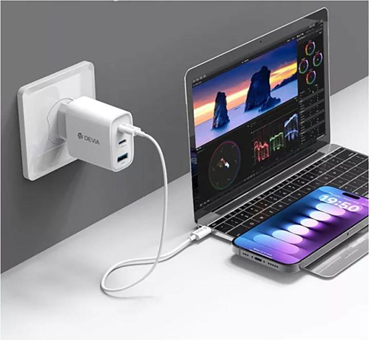 Actual product image Devia TFCHARGE052 Netzteil (65 W, 3 ports)