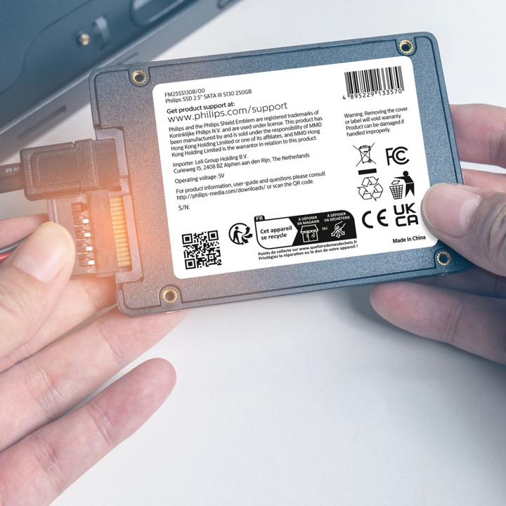 Actual product image Philips Internal SSD 250GB 2.5 SATA III S130 Ultra Speed (250 GB, 2.5")