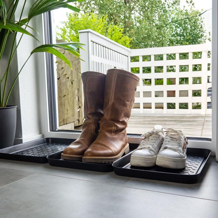 Actual product image Intirilife Shoe drip tray Shelf with raised edge (35 x 27.5 x 4.5 cm)