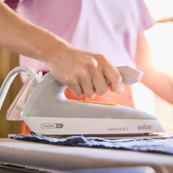 Actual product image Braun IS 3231 GY CareStyle 3 Bügeleisen (2200 W, 460 g/min)