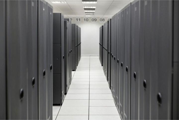 HPE E MR216i-p, Gen11, x16 voies, sans cache, PCI, SPDM Plug-in Storage, contrôleur