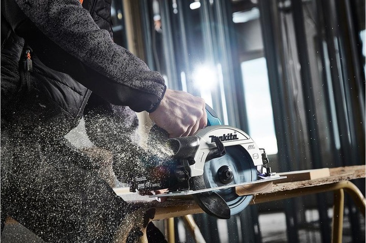 Produktbild Makita DHS660ZJ