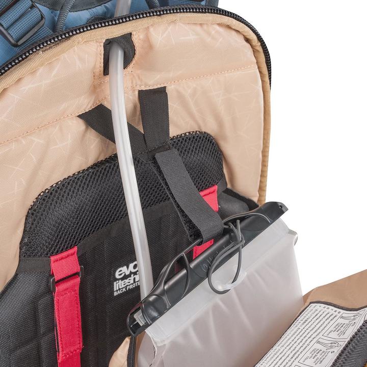 Actual product image Evoc FR Trail (20 l)