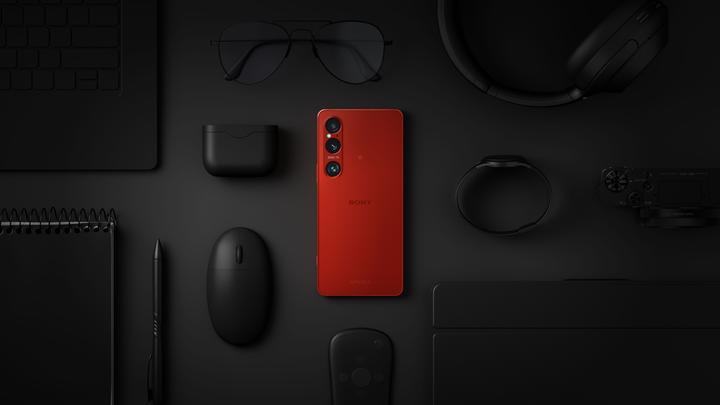 Produktbild Sony Xperia 1 VI (512 GB, Scarlet, 6.50", Dual SIM, 52 Mpx, 5G)