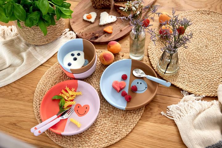 Produktbild Lässig Kinderteller Silikon - Happy Rascals, Herz