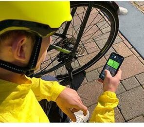 Produktbild Garmin Geschwindigkeits- und Trittfrequenzsensor 2