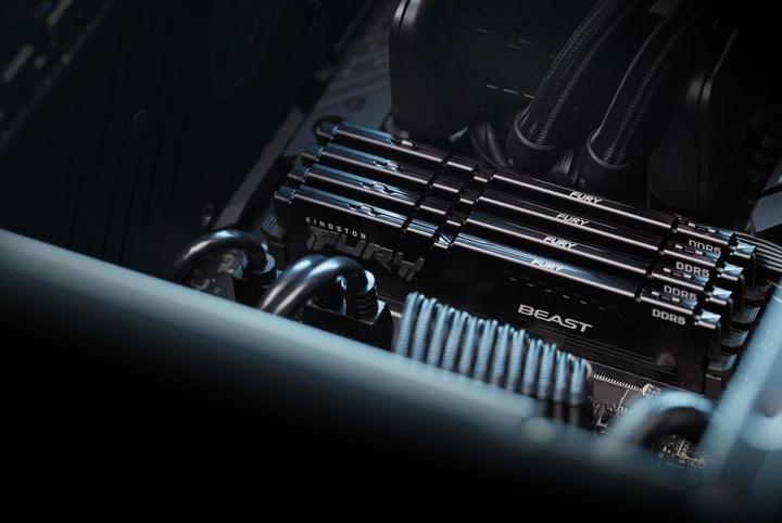 Actual product image Kingston FURY Beast (1 x 32GB, 5600 MHz, DDR5 RAM, DIMM)