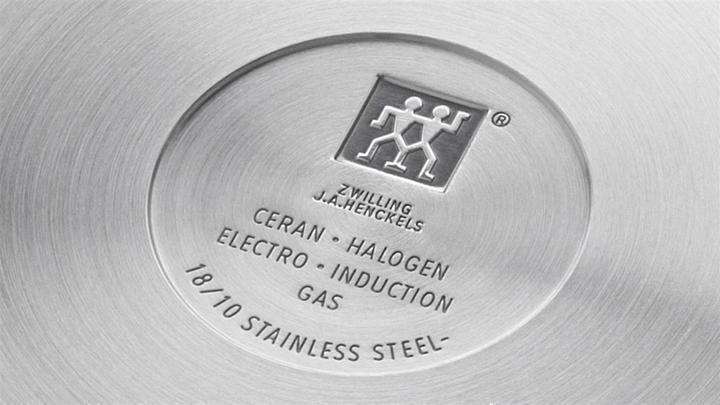 Actual product image Zwilling Twin Classic (24 cm, Casserole + Stewpot, Stainless steel)
