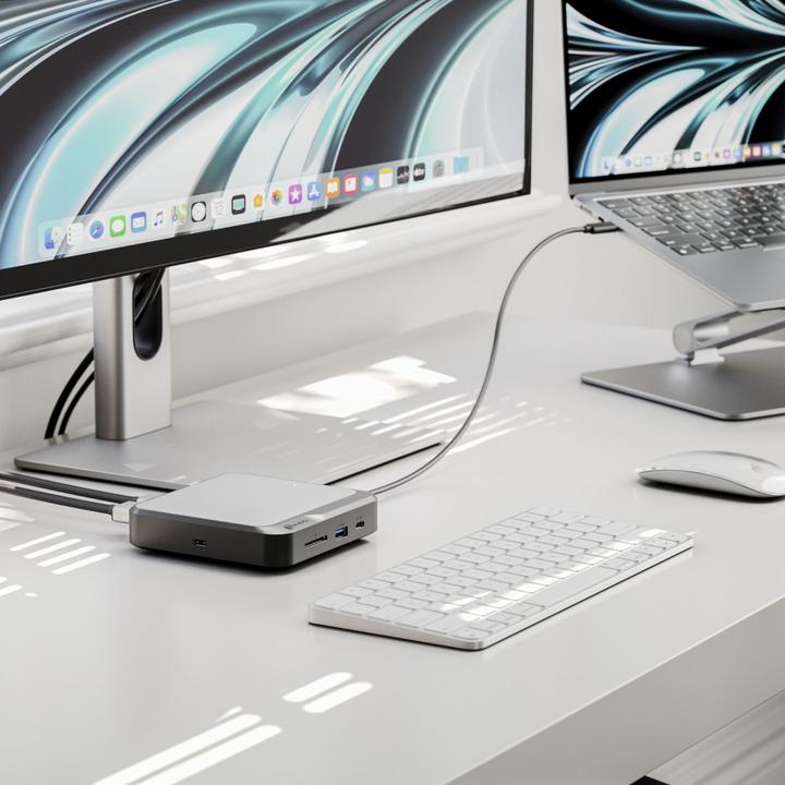 Actual product image Alogic Dual HDMI Universal Compact