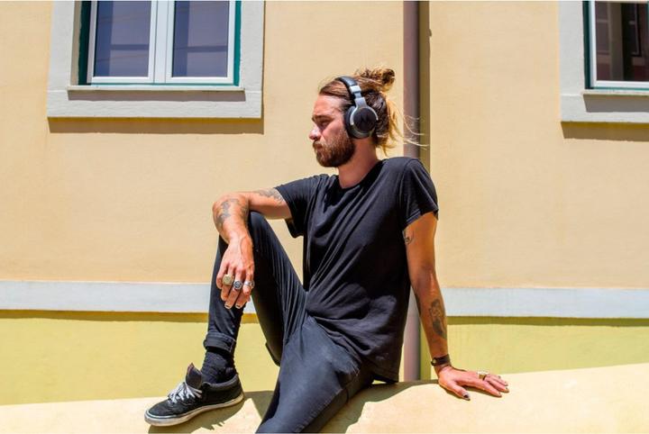 Produktbild Motorola Escape 500 (Aktive Geräuschunterdrückung, 24 h, Kabellos)