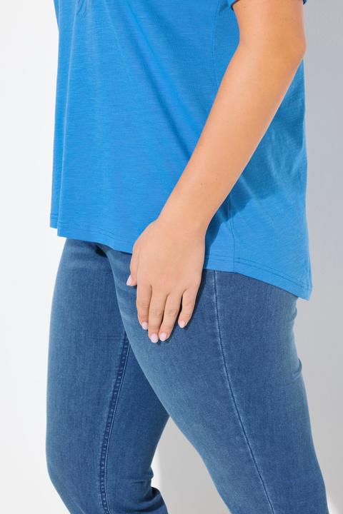Immagine prodotto Ulla Popken T-shirt dal taglio oversize con foglie, scollo a girocollo e mezze maniche (62)