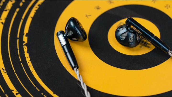Produktbild FiiO FF5 (keine Geräuschunterdrückung, Kabelgebunden)