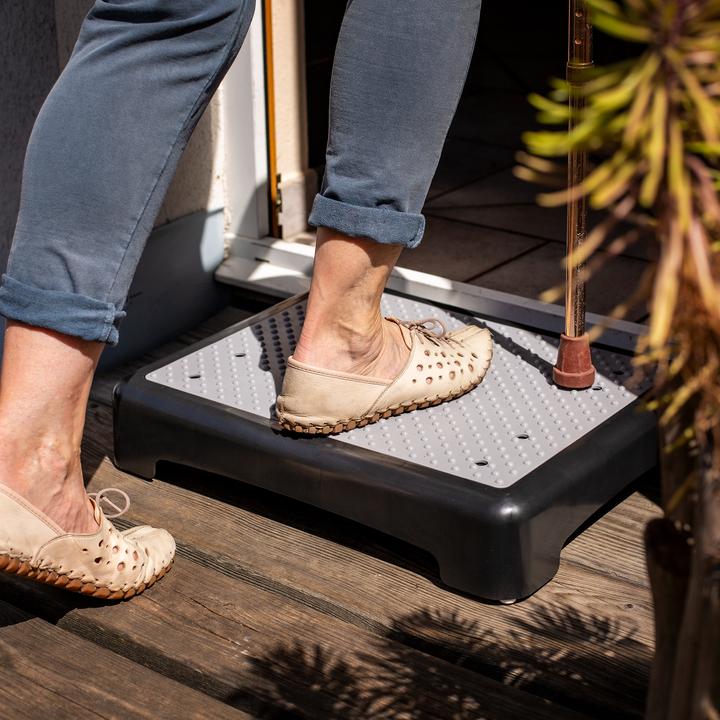 Actual product image UPP Step, climbing aid, indoor and outdoor, 50 x 40 cm