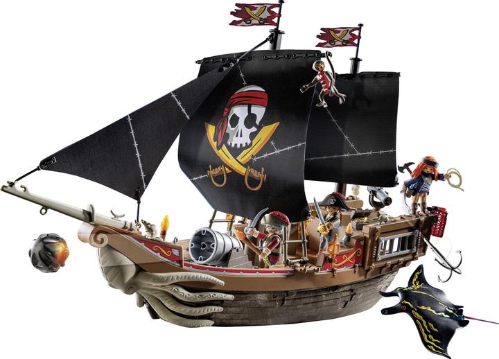 Actual product image Playmobil Large pirate ship (71530)