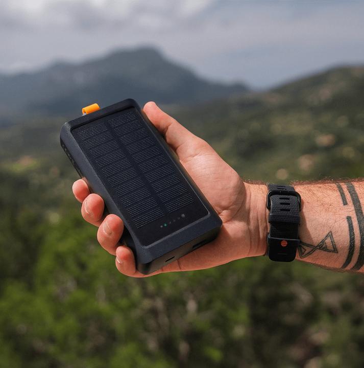 Immagine prodotto Xtorm 15W, 1x USB-C, 1x USB-A Solar Power Bank (10000 mAh, 15 W, 37 Wh)