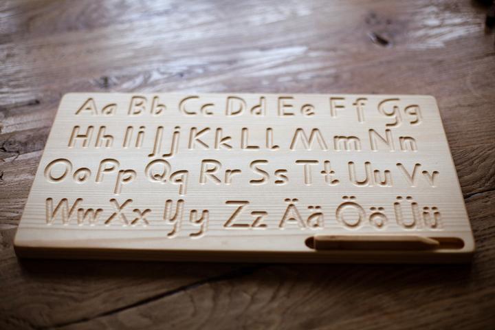 Produktbild Nordischkind Alphabet Tracing Board (Deutsch)
