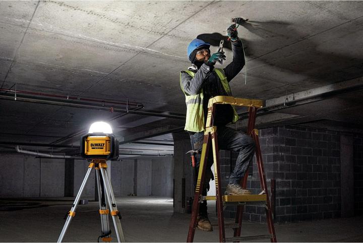 Actual product image DeWalt Construction site floodlight DCL074 (5000 lm)