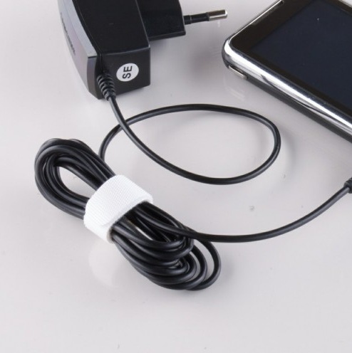 Actual product image Label-the-cable LTC BASIC 10 Power hook and loop binder rt, gb, bl (Velcro cable ties, 170 mm, 10 pcs.)