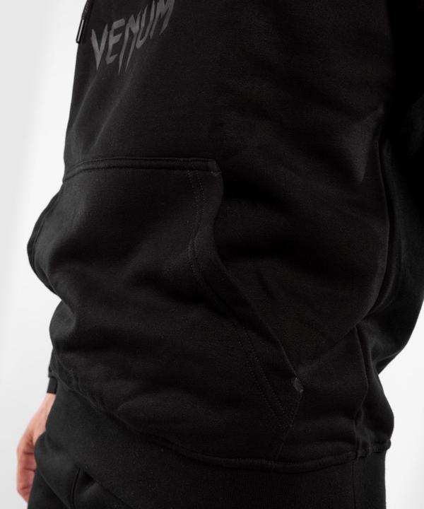 Produktbild Venum Classic Hoodie – Black/Black (L)