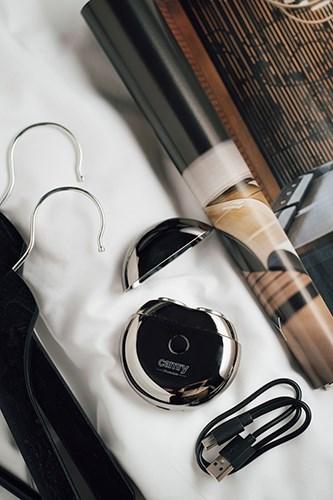 Actual product image Camry CR 2938 Travel shaver 2 heads from ears