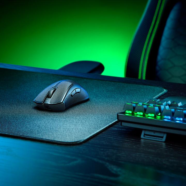 Produktbild Razer DeathAdder V3 Pro (Kabelgebunden, Kabellos)