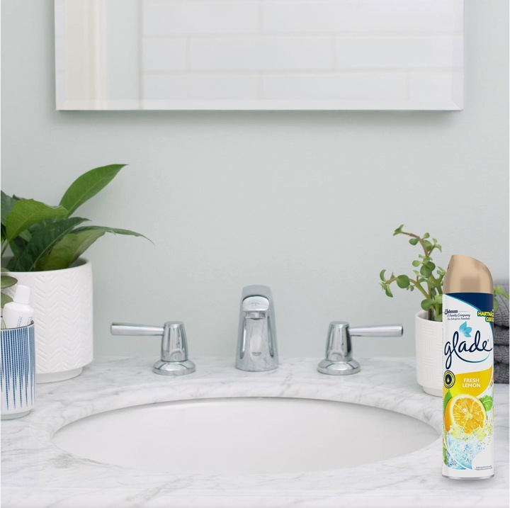 Actual product image Glade Lavender