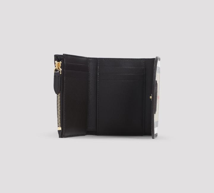 Actual product image Burberry 8112281