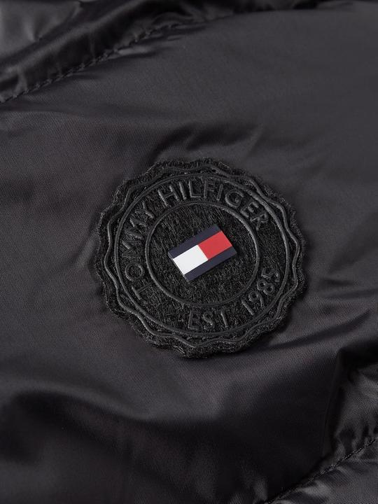 Actual product image Tommy Hilfiger Down Funnel Puffer Jacket (XL)