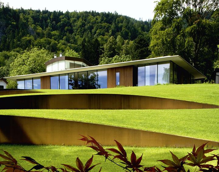 Produktbild Exklusives Gartendesign - Spektakuläre Privatgärten (Deutsch, Ulrich Timm, 2009)