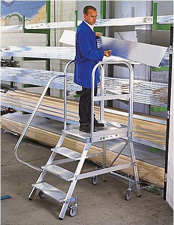 Immagine prodotto Munk Scala a piattaforma con salita su un lato (Scala a pioli, 124 cm)