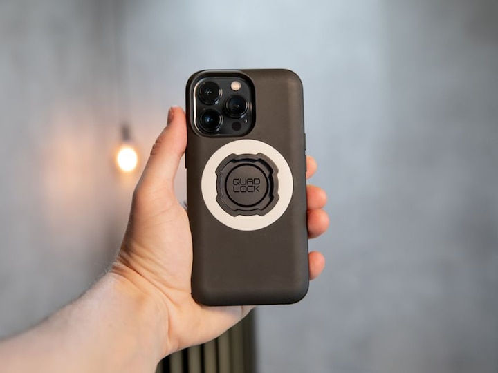 Produktbild Quad Lock Case (Apple iPhone 12, Realme 12 Pro+)