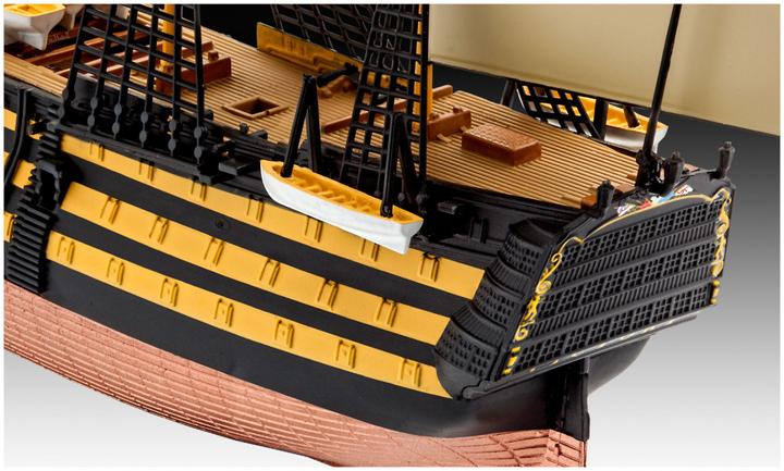 Actual product image Revell H.M.S. Victory
