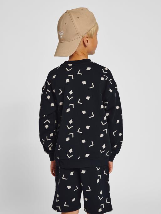 Actual product image hummel hmlELIJAH SWEATSHIRT (140)