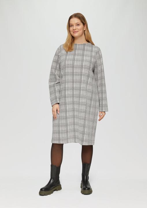 Image du produit s.Oliver Kleid Gemustertes Sweat-Kleid mit Turtleneck (46)
