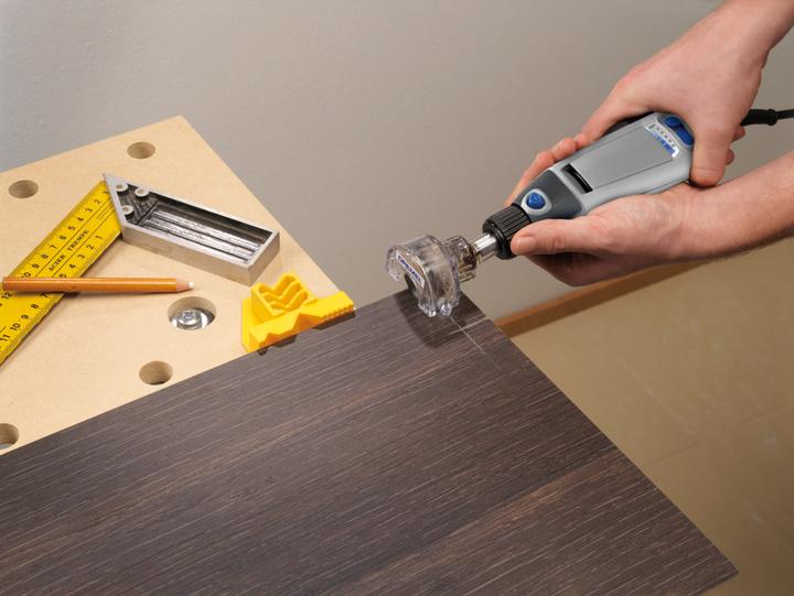 Actual product image Dremel circular saw blade 546