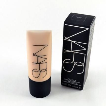 Produktbild NARS Cosmetics Soft Matte Complete Foundation Vienna (Vienna)