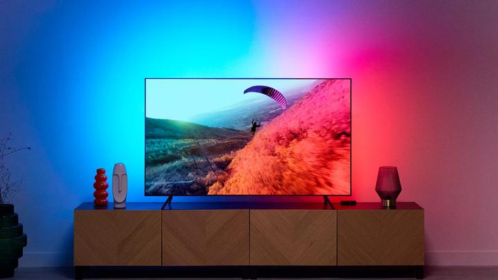 Actual product image WiZ HDMI Sync Box + Lightstrip 75 bis 85 Zoll (Multicoloured, 340 cm, Indoor)