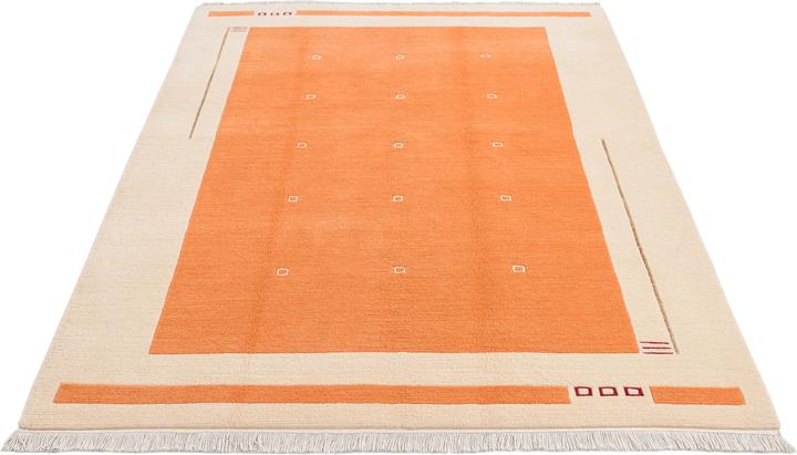 Beige foncé, Orange