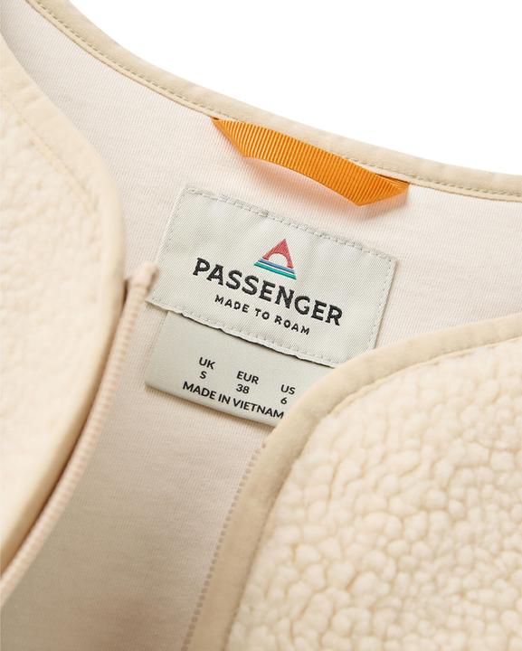 Actual product image Passenger Tawny Collarless Deep-Pile Sherpa (M)