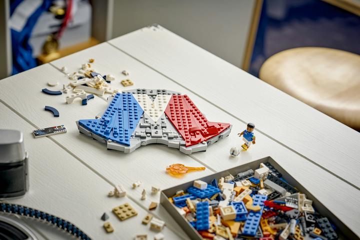 Image du produit LEGO Kylian Mbappé - Faits marquants du football (43013, LEGO Editions)