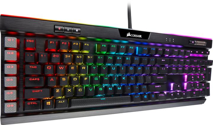 Actual product image Corsair K95 RGB Platinum XT (US, Cable)