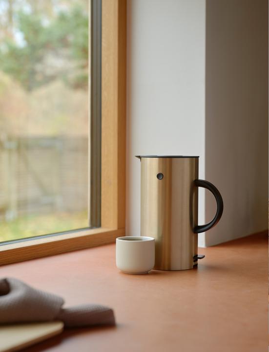 Actual product image Stelton EM Wasserkocher brushed brass (1.50 l)