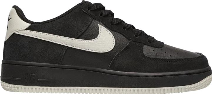 Image du produit Nike Air Force 1 Low LV8 2 Black Light Bone (GS) (40)