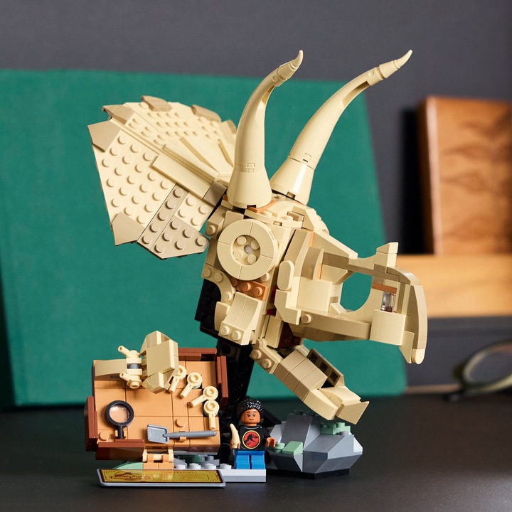 Actual product image LEGO Jurassic World (76969, LEGO Jurassic World)