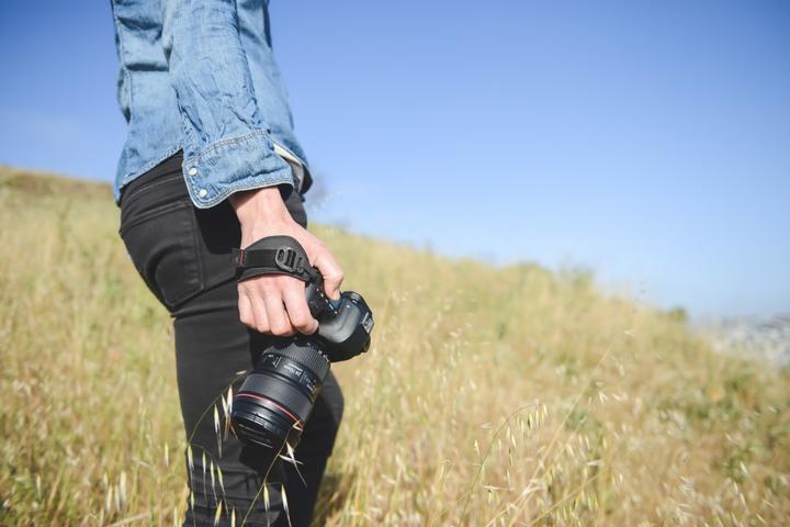 Actual product image Peak Design Clutch CL-3 (Wrist strap)
